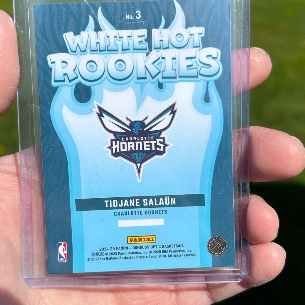 White Hot Rookies Tidjane Salaün - Hornets - Picture 3 of 3